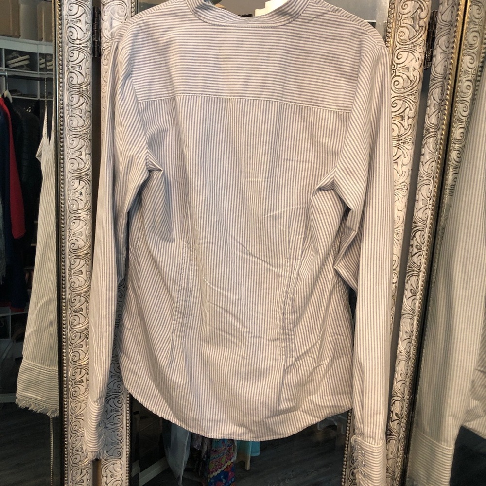 Women's Striped Button Down Shirt - Picture 4 of 8